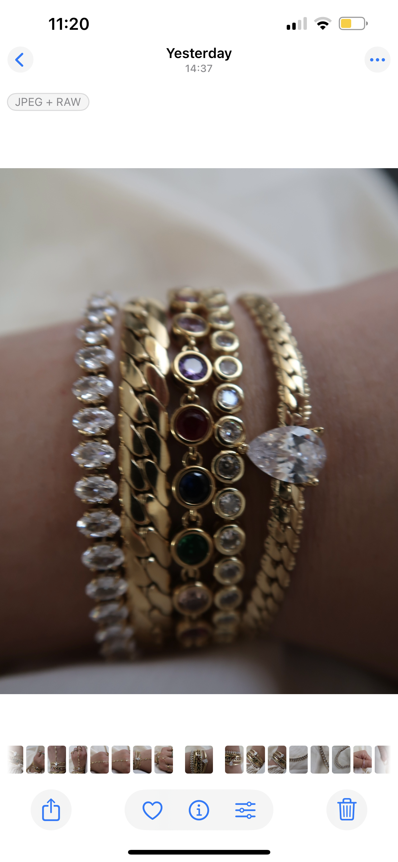 Bracelets/Bangles